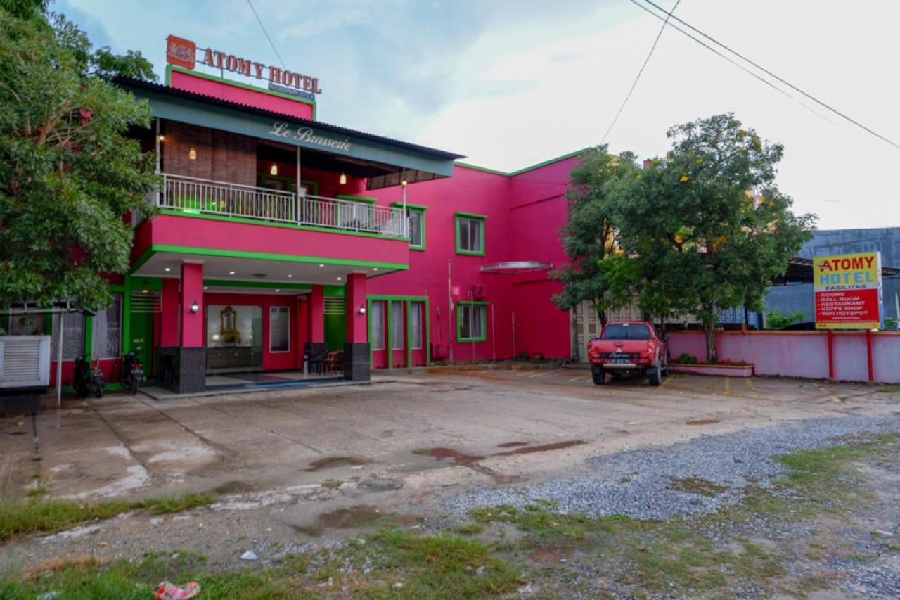 Reddoorz Near Citraland Waterpark Kendari Ξενοδοχείο Lepoleop Εξωτερικό φωτογραφία